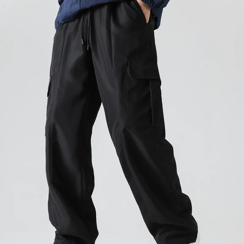 Herren Tapered Cargo-Jogginghose mit flachem Tunnelzug, Mehrfachtaschen & schmalem Knöchelsaum Nord Taschen