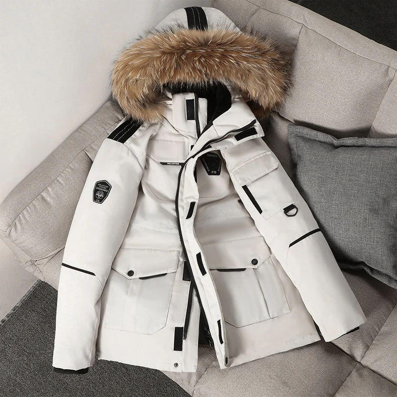 Herren technisch isolierter Winterparka mit abnehmbarer Kunstfellkapuze und multifunktionalen Taschen Nord Taschen
