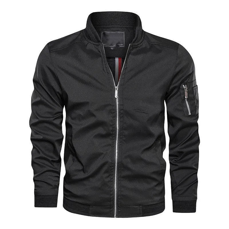 Leichte Bomberjacke mit Urbaner Kante