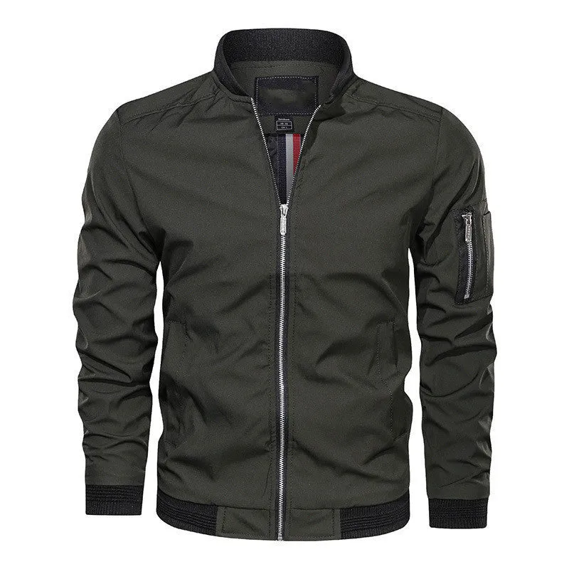 Leichte Bomberjacke mit Urbaner Kante