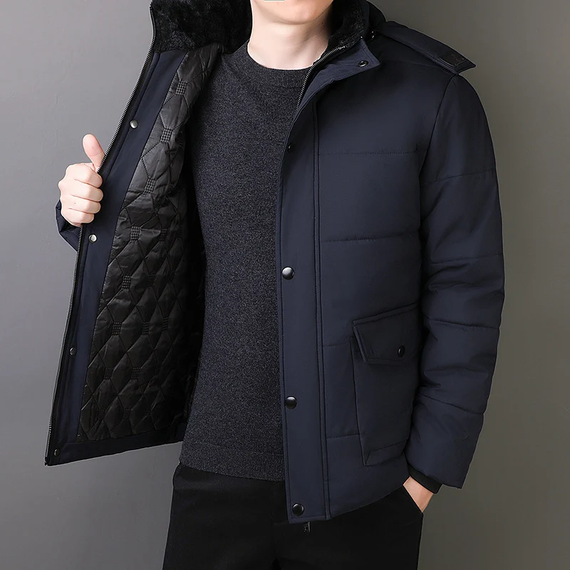 Herren Kurz geschnittene gesteppte Thermo-Steppjacke mit gesteppter Innenfütterung und Kunstfellkragen Nord Taschen