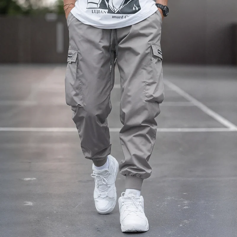 Herren Tapered Cargo-Joggerhose mit elastischem Tunnelzug, verstärkten Klappentaschen & gerippten Knöchelbündchen Nord Taschen