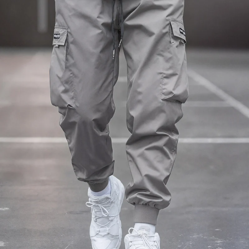 Herren Tapered Cargo-Joggerhose mit elastischem Tunnelzug, verstärkten Klappentaschen & gerippten Knöchelbündchen Nord Taschen