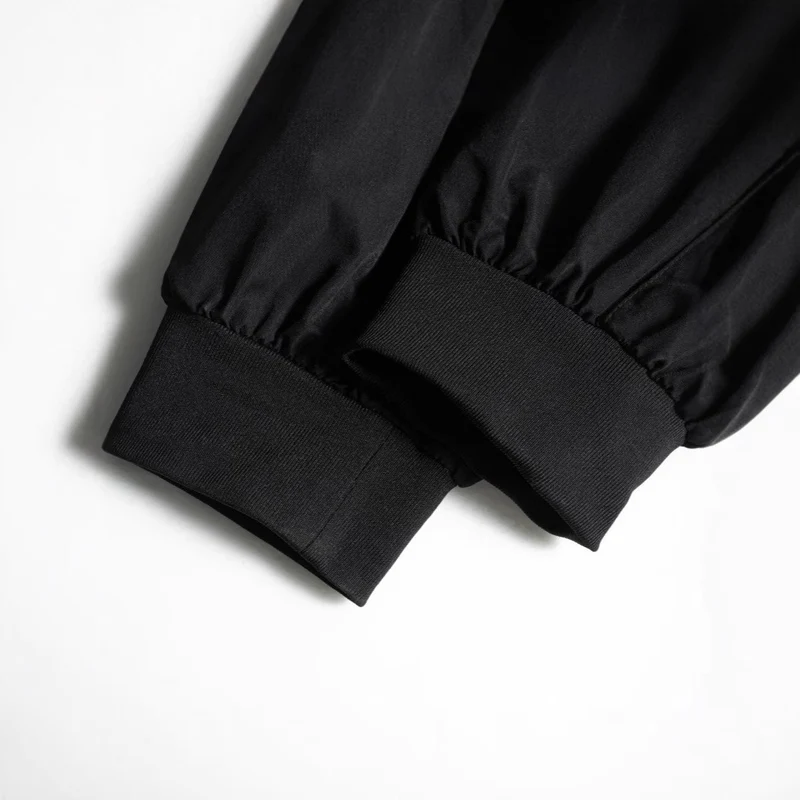 Herren Konisch geschnittene Utility‑Cargohose im Joggerstil mit Multifachtaschen, Kordelzug & elastischem Knöchelabschluss Nord Taschen