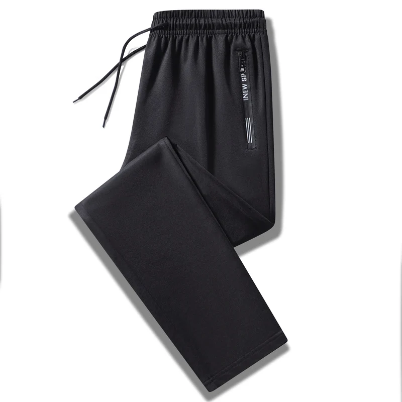 Herren Sportliche Trainingshose mit elastischem Tunnelzugbund, Reißverschlusstasche und glattem Performance‑Material Nord Taschen