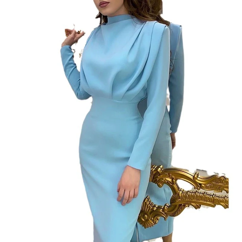 Damen Tailliertes Midikleid mit Drapierung am Oberteil und Stehkragen Nord Taschen