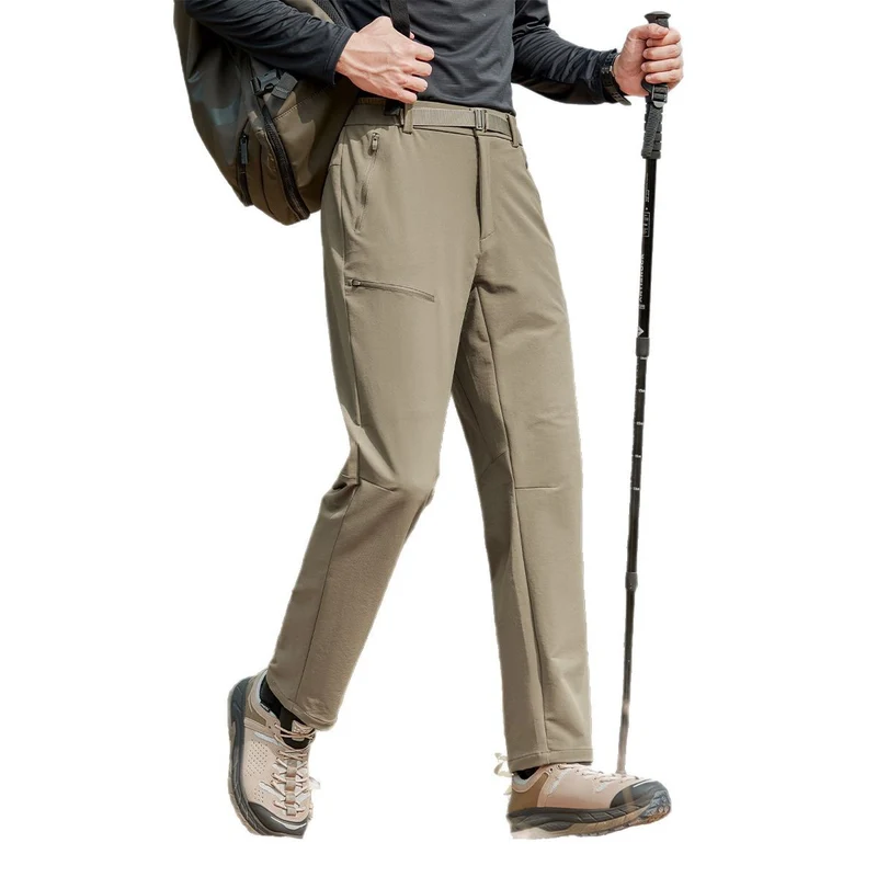 Herren Softshell-Trekkinghose mit Stretch, wasserabweisenden Reißverschlusstaschen und verstellbarem Bund Nord Taschen