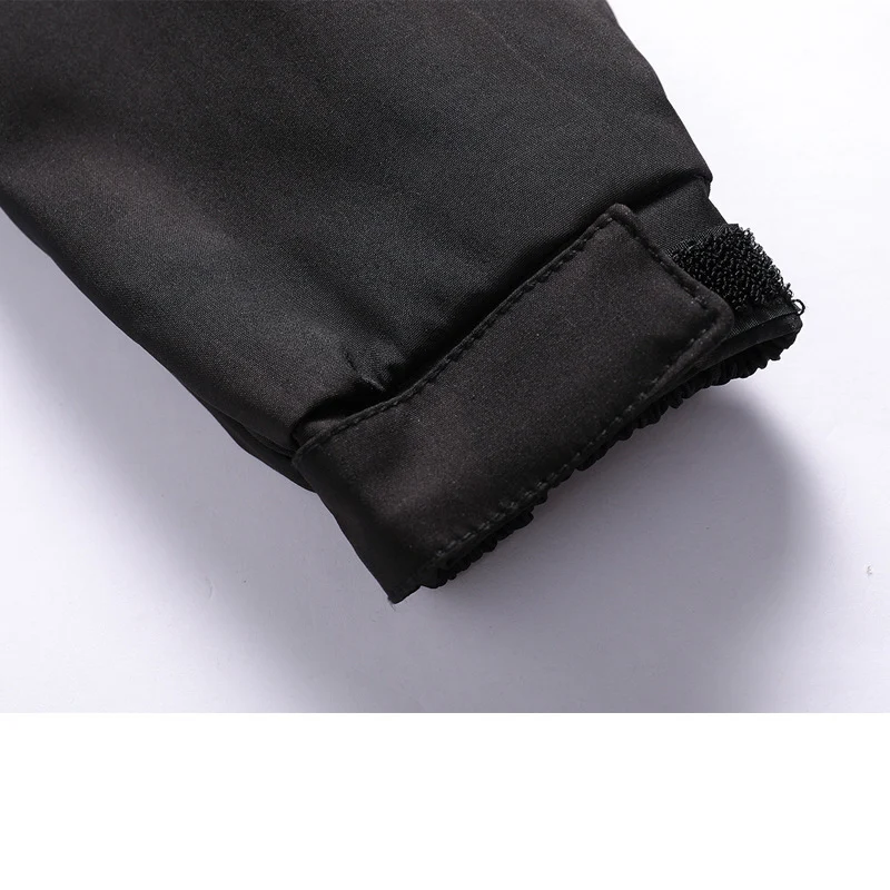 Herren Softshell-Jacke mit Kapuze, winddichtem Außenmaterial und atmungsaktivem Meshfutter Nord Taschen