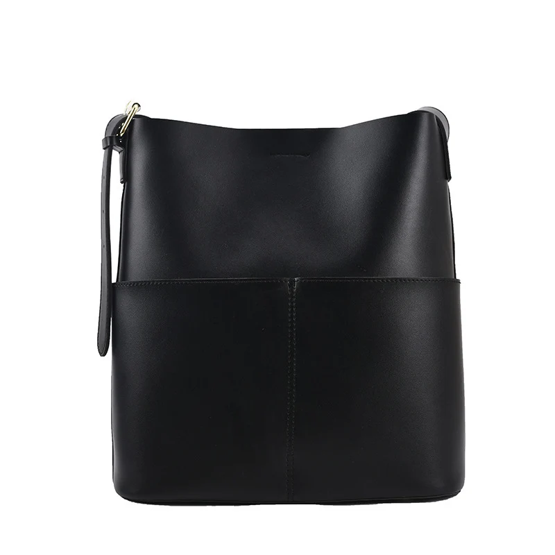 Damen Schultertasche mit eleganter Struktur und praktischen Außenfächern Nord Taschen
