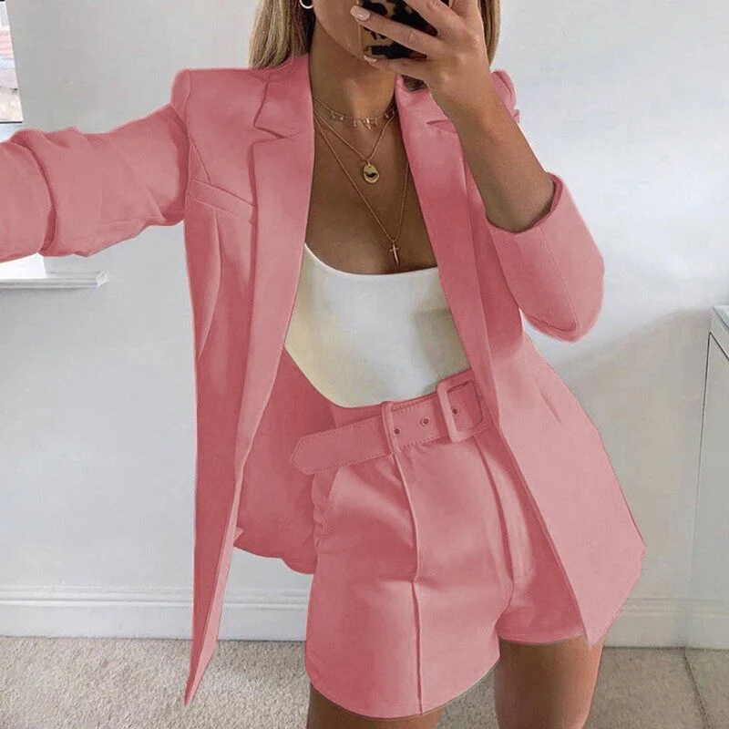 Damen Taillierter Longline-Blazer mit hochtaillierten Gürtelshorts-Set Nord Taschen
