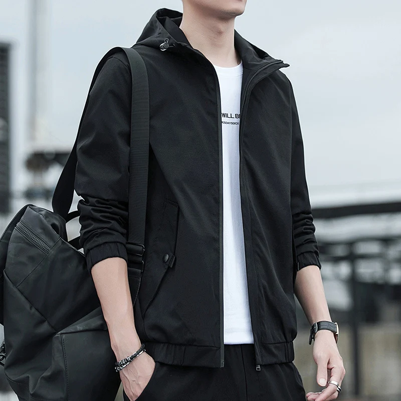 Herren Leichter Kapuzen-Windbreaker im Urban-Minimalstil mit verdecktem Reißverschluss und elastischen Bündchen Nord Taschen