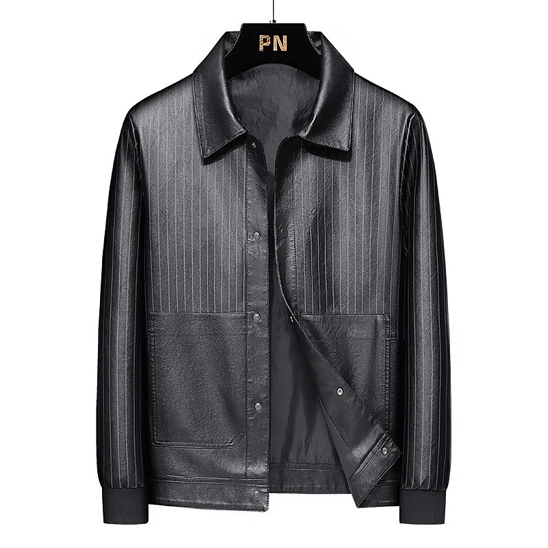 Herren Pinstripe Kunstleder-Truckerjacke mit Druckknopffront und gerippten Bündchen Nord Taschen