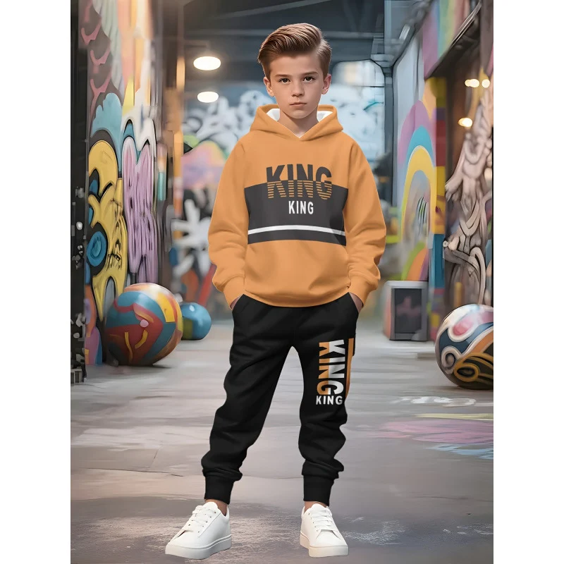 Unisex Kinder Jogginganzug mit Kapuzenpullover und detailreichem Auto-Print Arvani