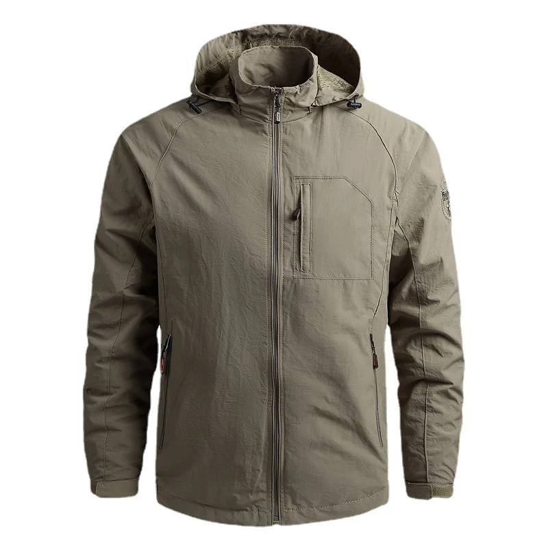 Herren ultraleichte Reisefeldjacke mit Packfunktion, wasserabweisender Außenschicht und verdeckten Multifunktionstaschen Nord Taschen