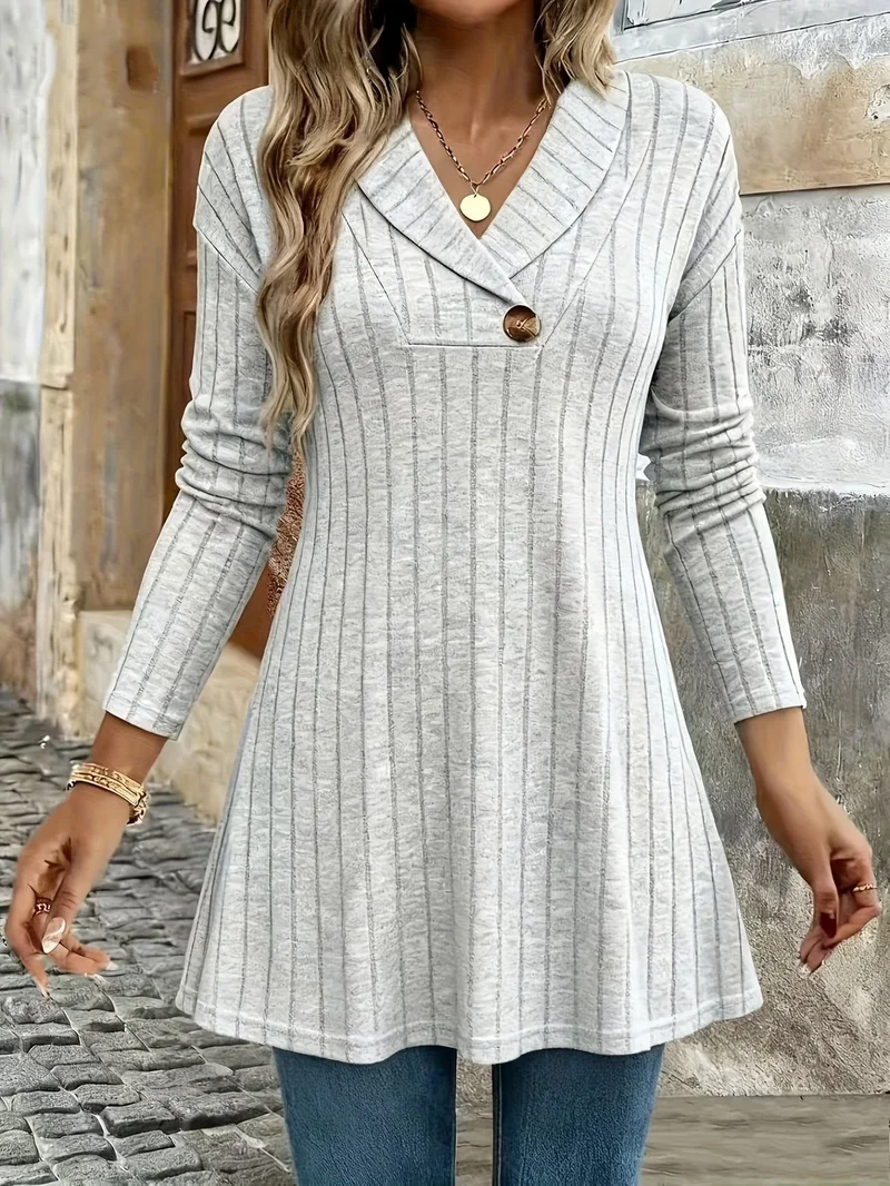 Damen Gestricktes A‑Linien‑Tunika‑Kleid mit Schalkragen und Zierknopf Nord Taschen