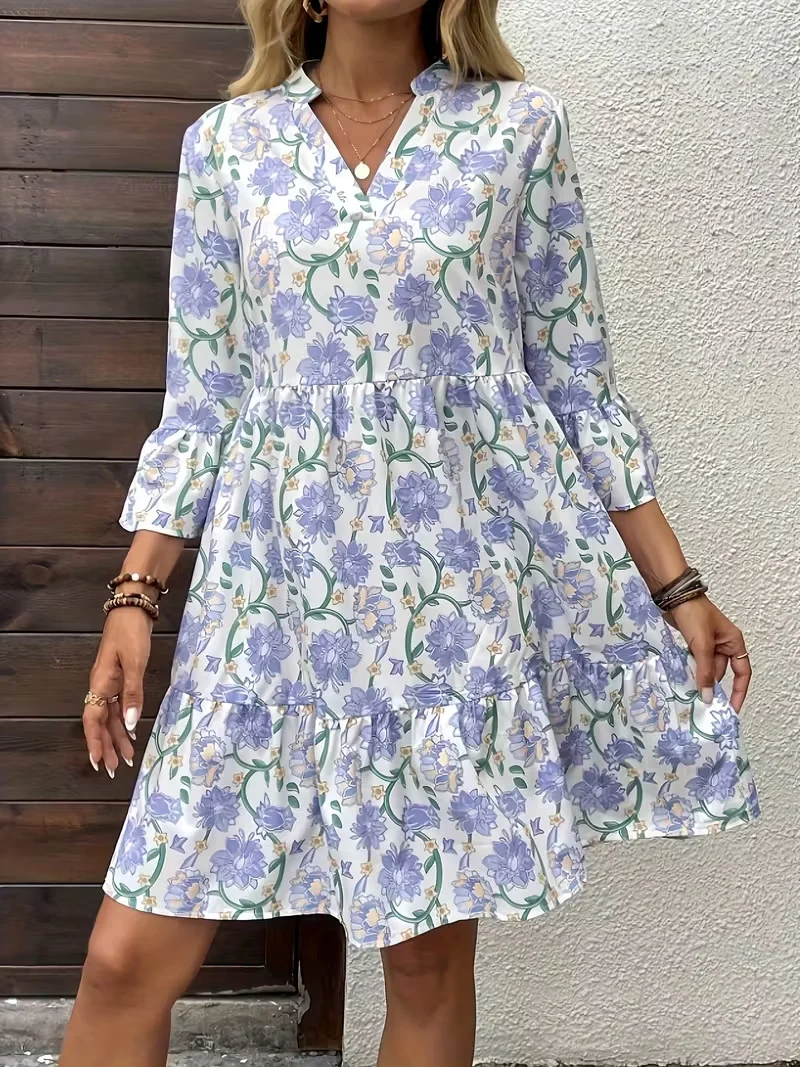 Damen Florales Babydoll-Kleid mit V-Ausschnitt, hohem Empire‑Bund und Glockenärmeln Nord Taschen