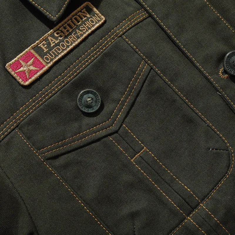 Herren Leichte Canvas-Fieldjacke im Military-Cut mit kontrastierenden Steppnähten und Brustpattentaschen Nord Taschen