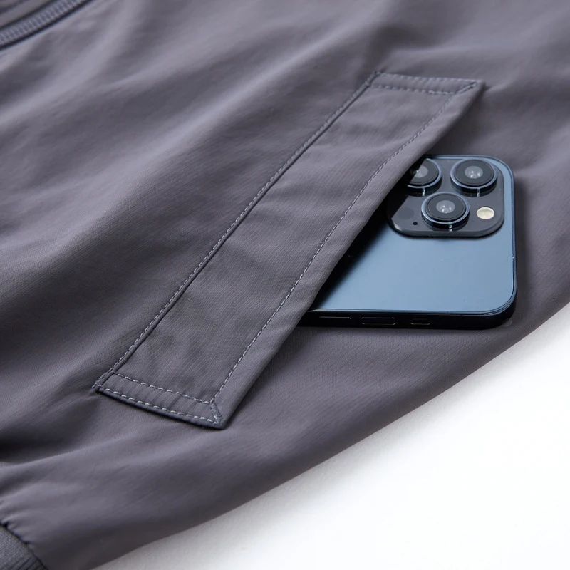 Herren leicht wattierte Bomberjacke im Utility-Look mit Ärmeltasche Nord Taschen