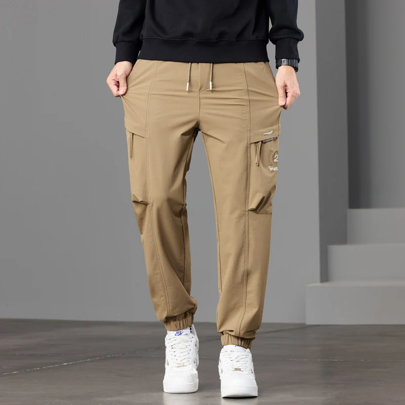 Herren technische Cargo-Joggerhose mit elastischem Saum, Multifachtaschen und Kordelzug Nord Taschen