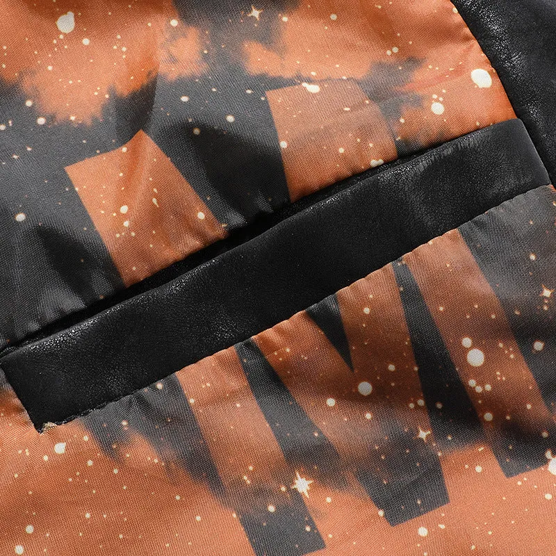 Herren Lederimitat-Bomberjacke im Aviator-Style mit Emblemapplikation Nord Taschen