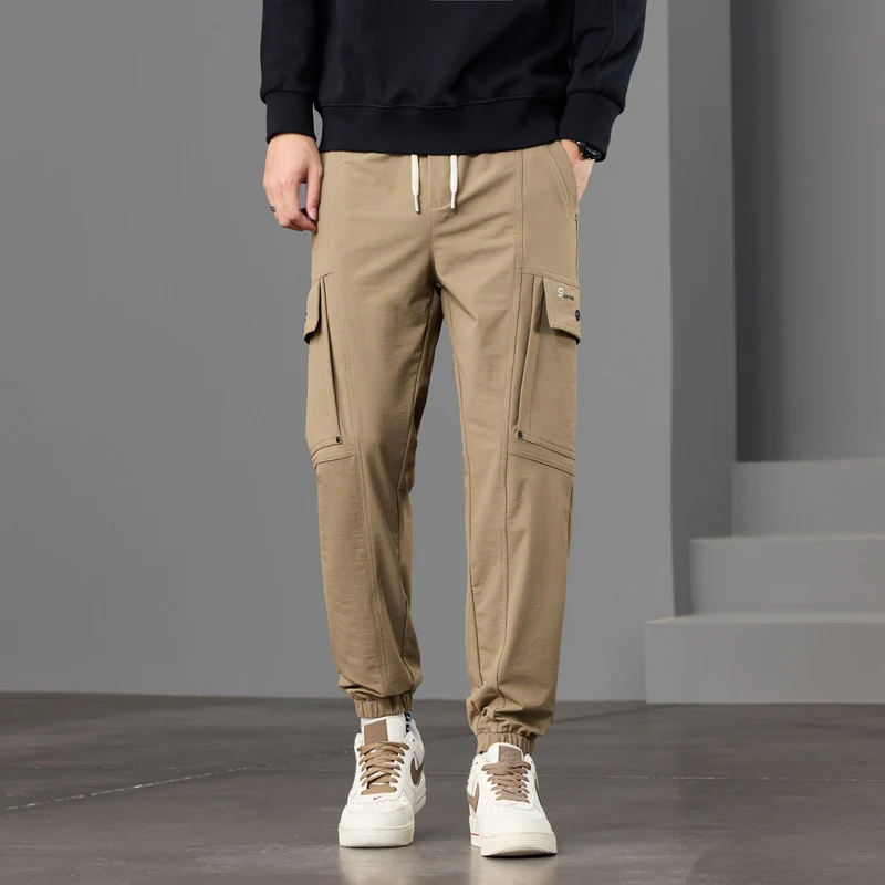 Herren Tapered Cargo-Joggerhose mit Knieeinsatz, Tunnelzugbund und Klappentaschen Nord Taschen