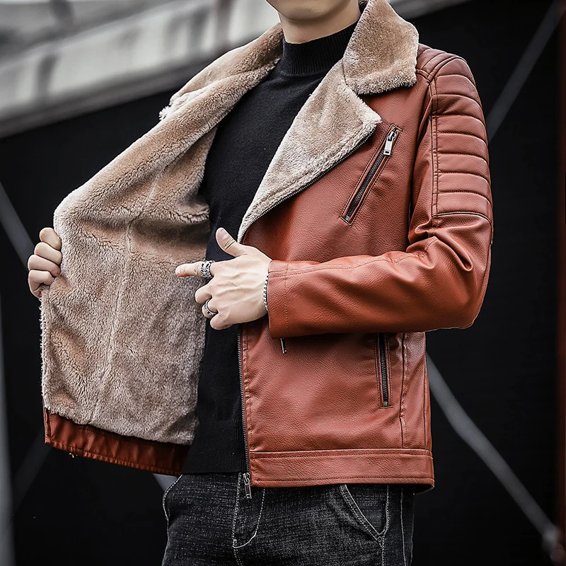 Herren Kunstleder-Bikerjacke mit Teddyfell-Futter und gesteppter Ärmeldetail Nord Taschen