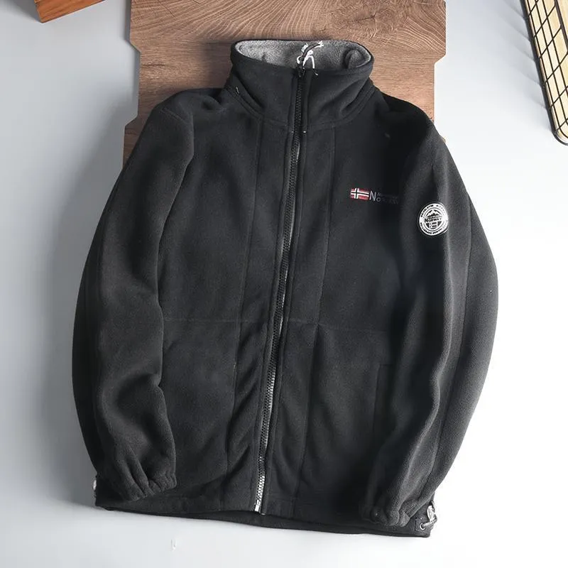 Herren Fleecejacke mit Stehkragen, durchgehendem Reißverschluss und wärmender Microfleece-Innenlage Nord Taschen