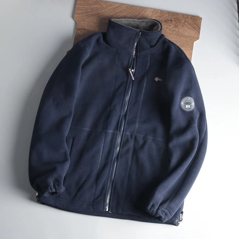 Herren Fleecejacke mit Stehkragen, durchgehendem Reißverschluss und wärmender Microfleece-Innenlage Nord Taschen