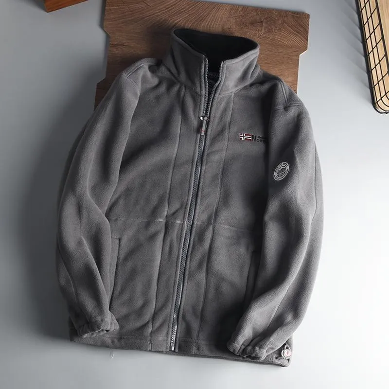 Herren Fleecejacke mit Stehkragen, durchgehendem Reißverschluss und wärmender Microfleece-Innenlage Nord Taschen