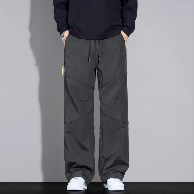 Herren Locker sitzende Cargo-Hose mit Tunnelzug, Knie-Panels und Multifachtaschen Nord Taschen