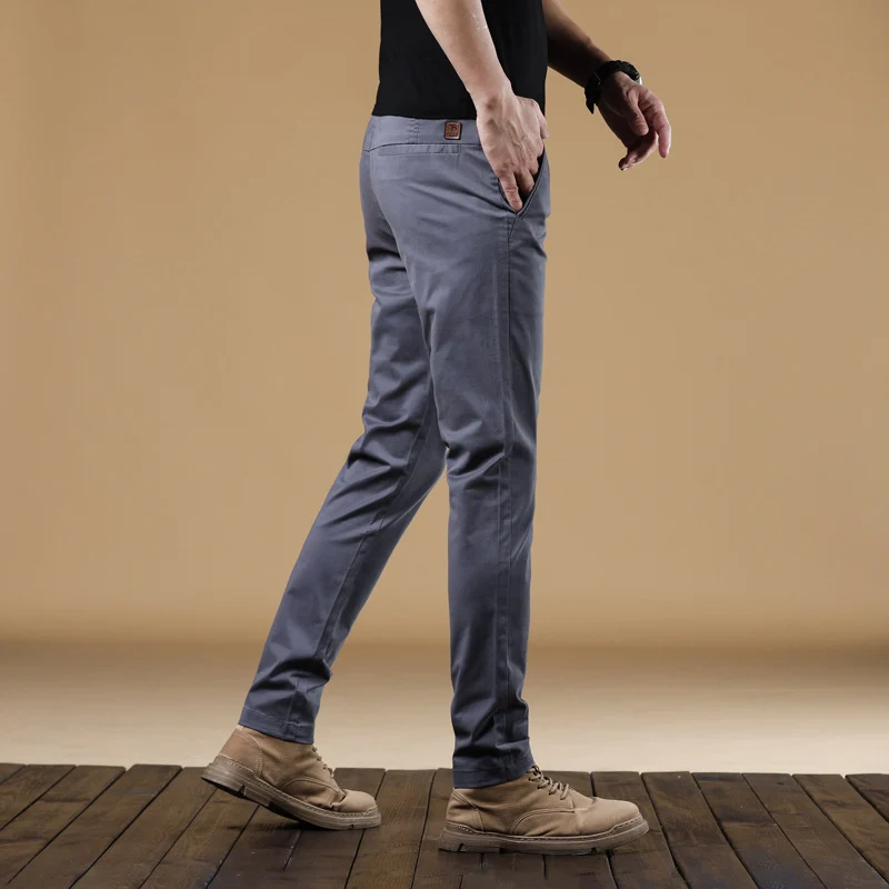 Herren Locker geschnittene Baumwoll-Chino mit Komfortbund und dezentem Stretch Nord Taschen
