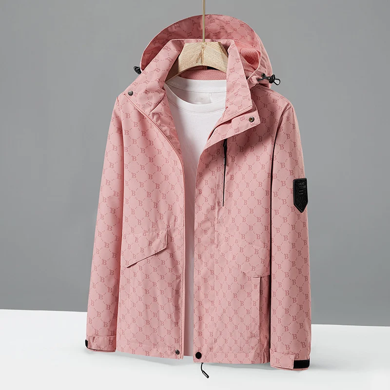 Herren leichte wasserabweisende Kapuzenjacke mit Allover‑Logomuster, winddichter Shell und praktischen Taschen Nord Taschen