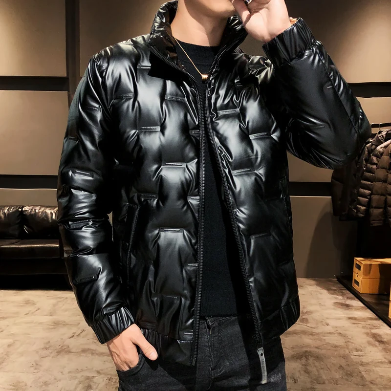 Herren Glänzende Thermo‑Steppjacke mit Quadratquilt und hochschließendem Stehkragen Nord Taschen
