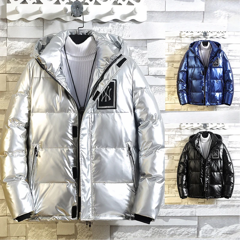 Herren glänzende Metallic Steppjacke mit Kapuze, winddichter Oberfläche und sportivem Utility Design Nord Taschen