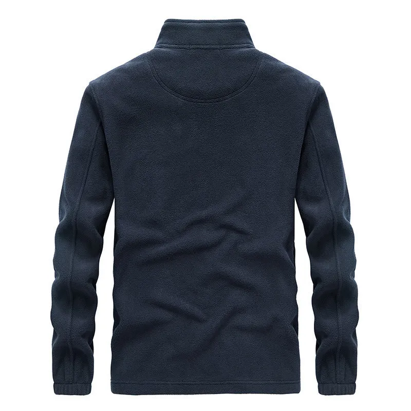 Herren Fleecejacke mit hochschließendem Kragen, Reißverschlusstaschen und windschutzblende Nord Taschen