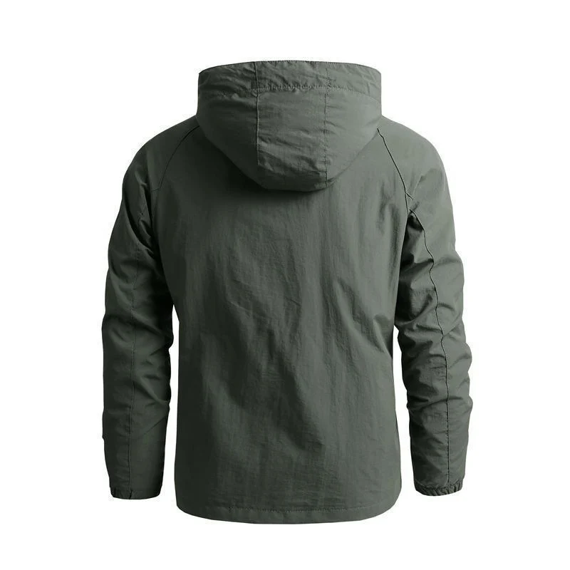 Herren leichte technische Kapuzen-Fieldjacke mit Brustreißverschluss und Multifunktions‑Taschen Nord Taschen