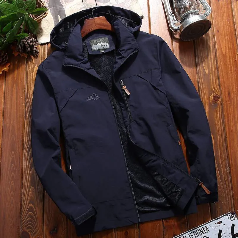 Herren Leichte Softshell-Trekkingjacke mit Kapuze atmungsaktivem Meshfutter und Brust-Reißverschluss Nord Taschen