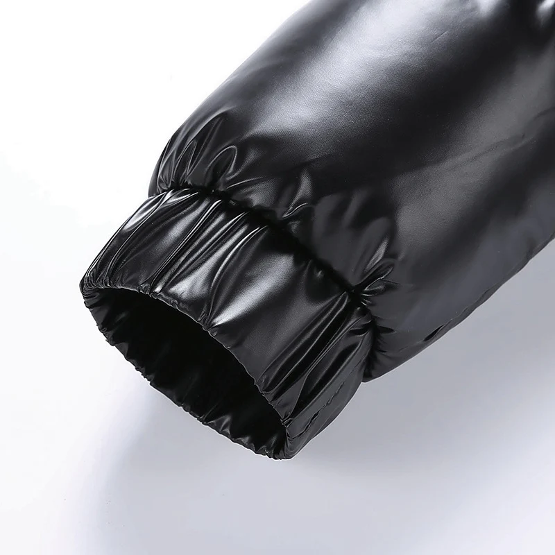 Herren glänzende gesteppte Thermo-Kapuzenjacke mit Metallic-Finish und wärmender Isolierung Nord Taschen