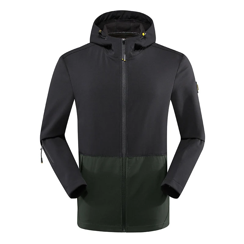 Herren leichte Softshell‑Outdoorjacke mit Kapuze, windabweisender Front und funktionalen Taschen Nord Taschen