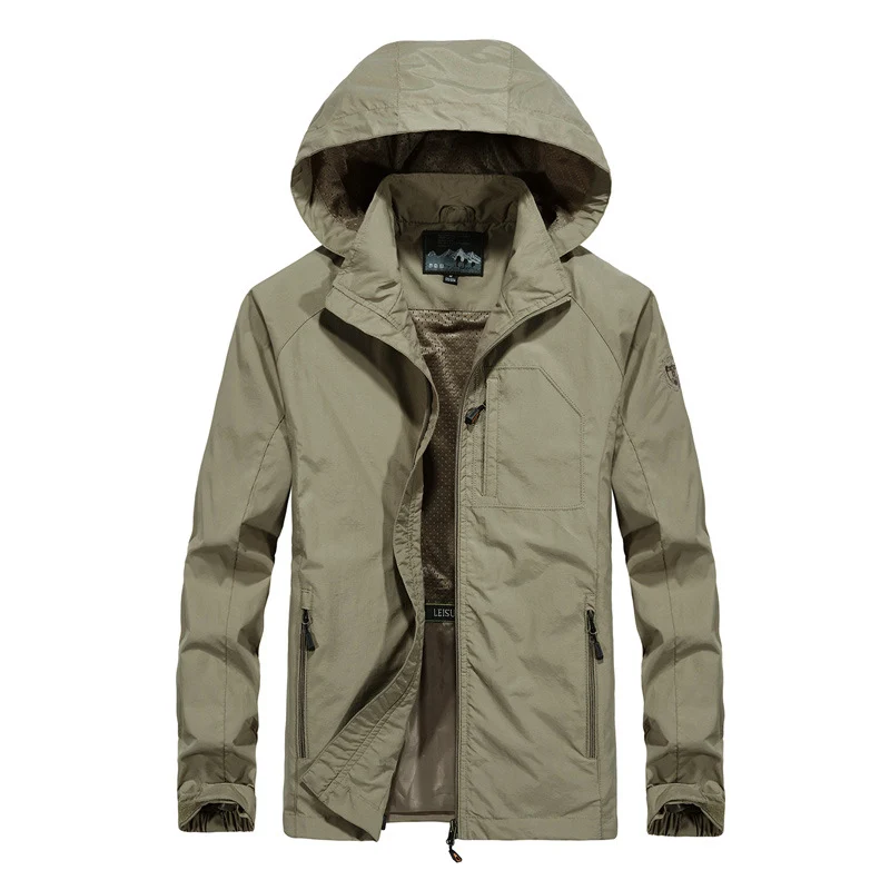 Herren Leichte Softshell-Outdoorjacke mit Kapuze, atmungsaktivem Meshfutter und Reißverschlussbrusttasche Nord Taschen