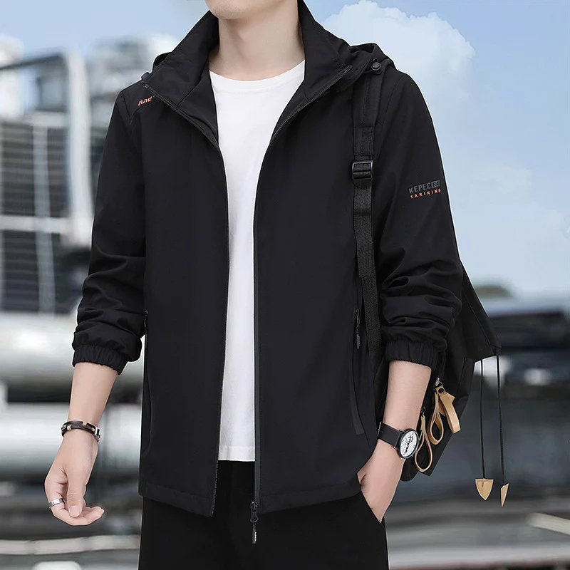 Herren leichte Softshell-Kapuzenjacke mit winddichter Membran, Reißverschluss‑Taschen und elastischen Bündchen Nord Taschen