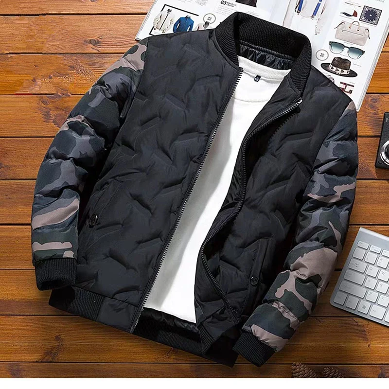 Herren gesteppte Bomberjacke mit Camouflage-Ärmeln, wärmender Thermofütterung und Rippbündchen Nord Taschen