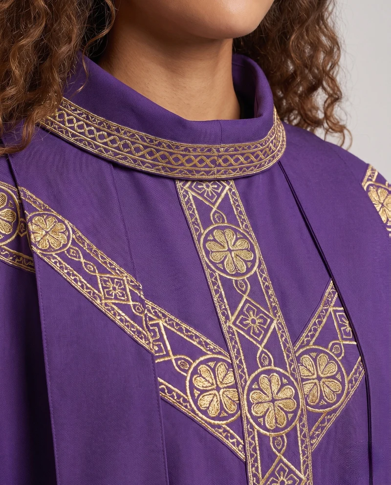 Damen Abendkleid mit aufwendigen Verzierungen und elegantem Schnitt Nord Taschen
