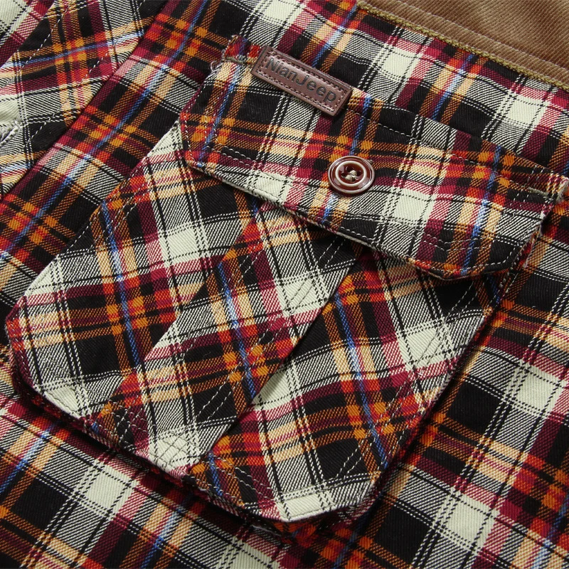 Herren Gefüttertes Karo‑Hemd mit Teddyfleece‑Innenfutter und Cord‑Schulterpasse Nord Taschen