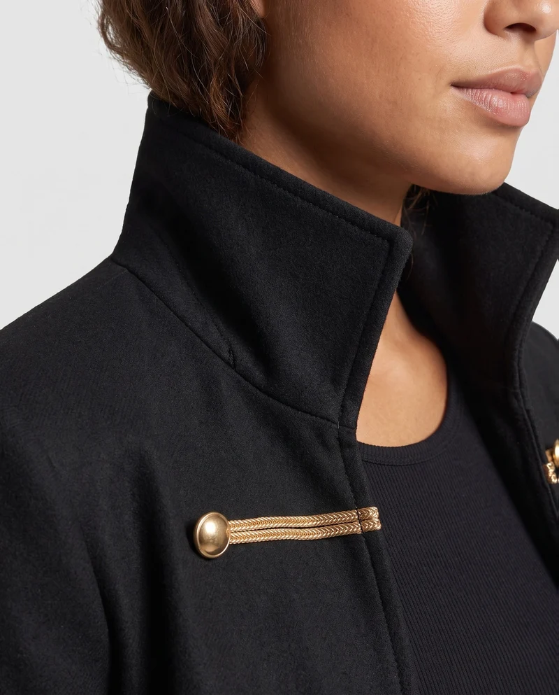 Damen elegante Frack mit goldenen Verzierungen Nord Taschen