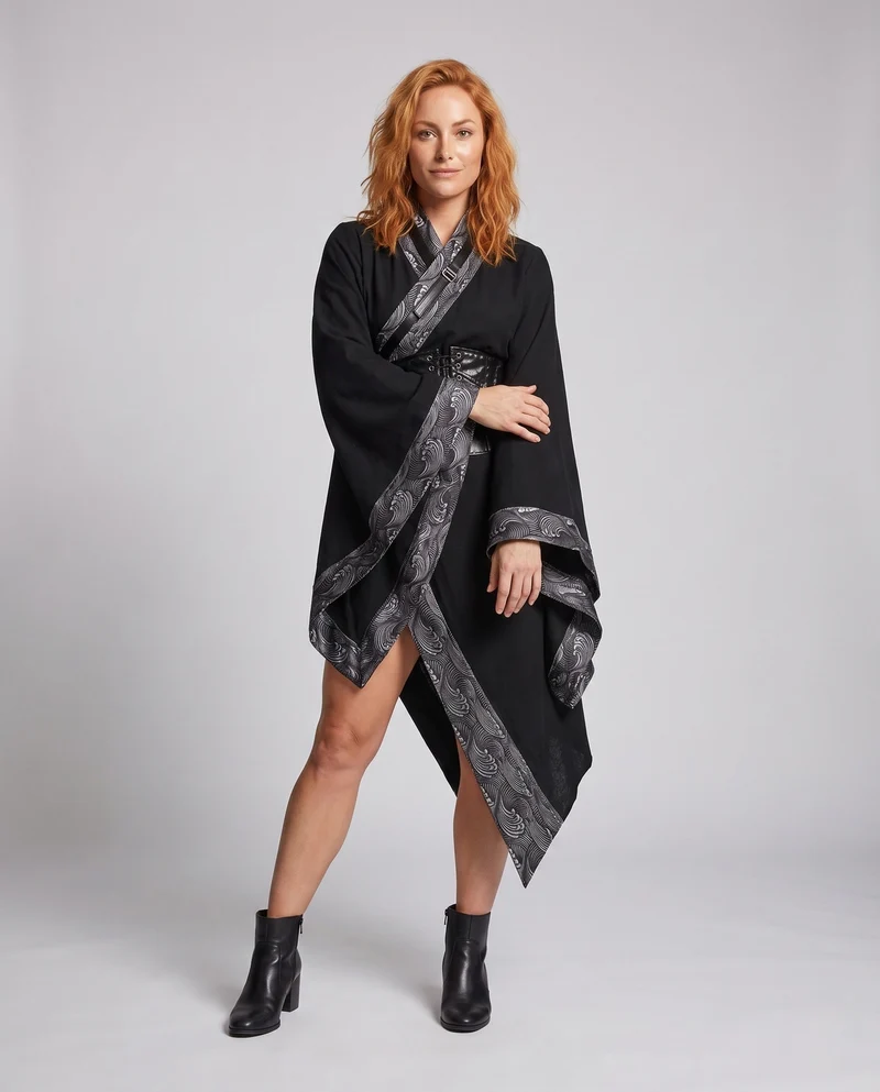Damen Historisches Kostümkleid mit Eleganten Ärmeln und Künstlerischen Schnürdetails Nord Taschen