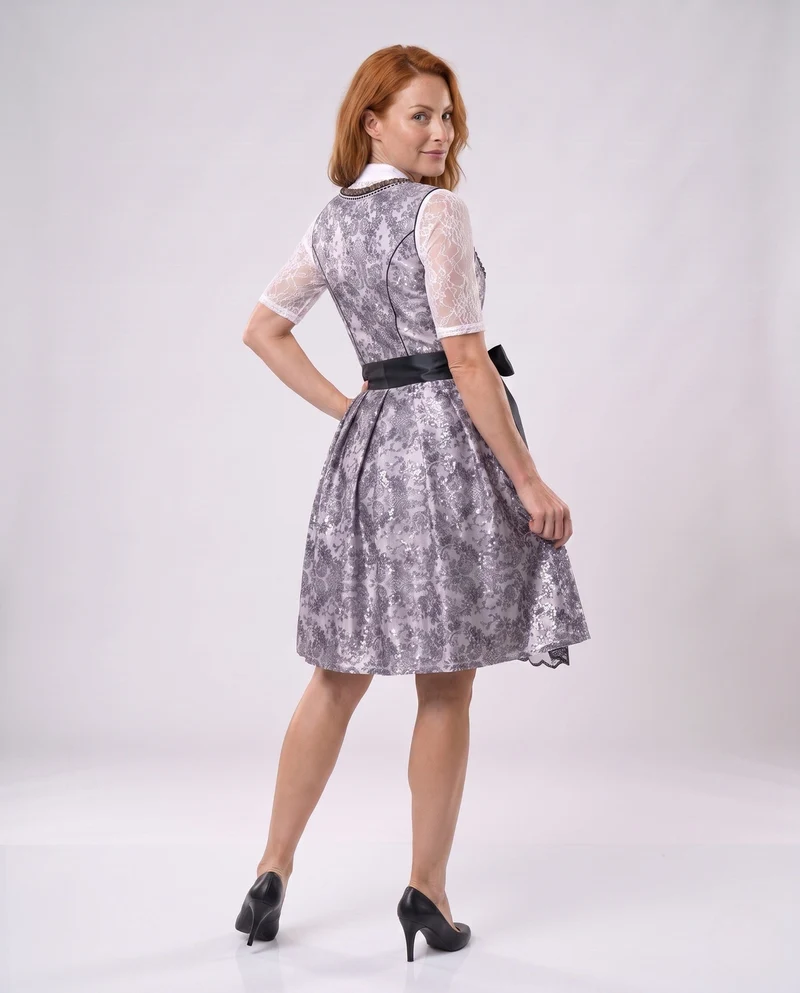 Damen Traditionelles Kleid Nord Taschen