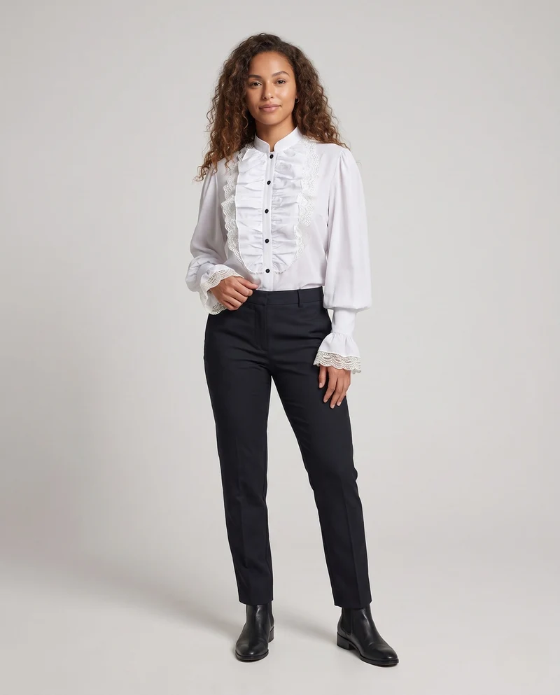Frauen elegante Bluse mit Rüschendetails und Spitze Akzenten Nord Taschen