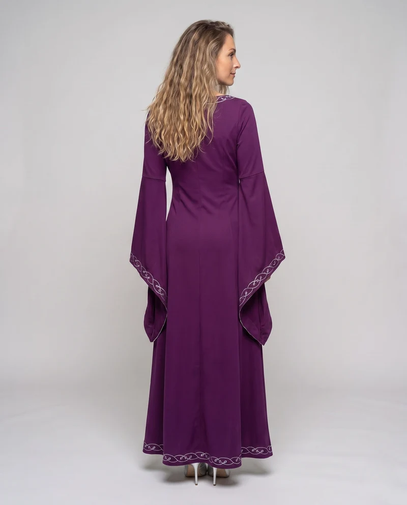 Elegantes, bodenlanges Kleid für Damen mit weiten Ärmeln und aufwendigen Verzierungen Nord Taschen