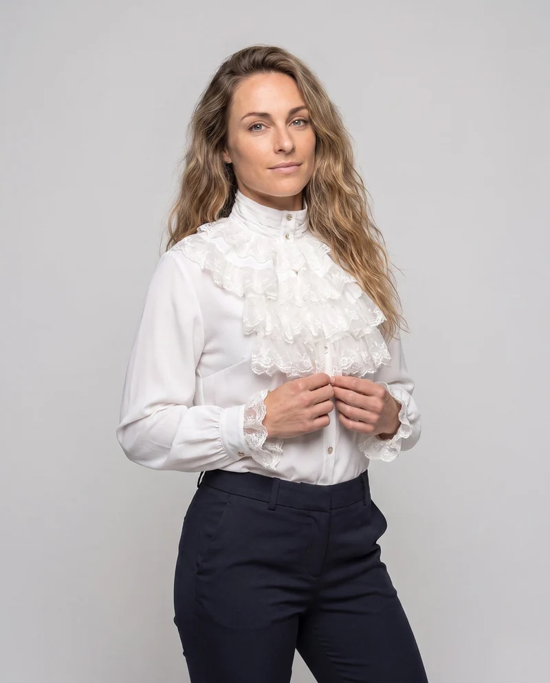 Damen elegante Rüschenshirt mit hochwertigem Stehkragen und zarten Volants Nord Taschen